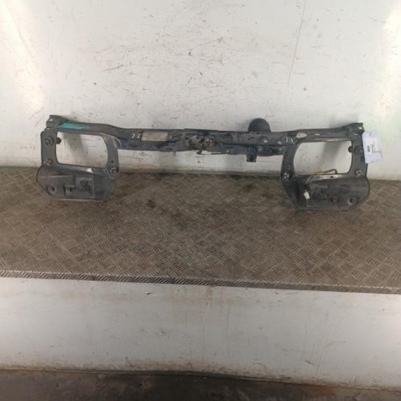 Face avant PEUGEOT 106 Face avant PEUGEOT 106