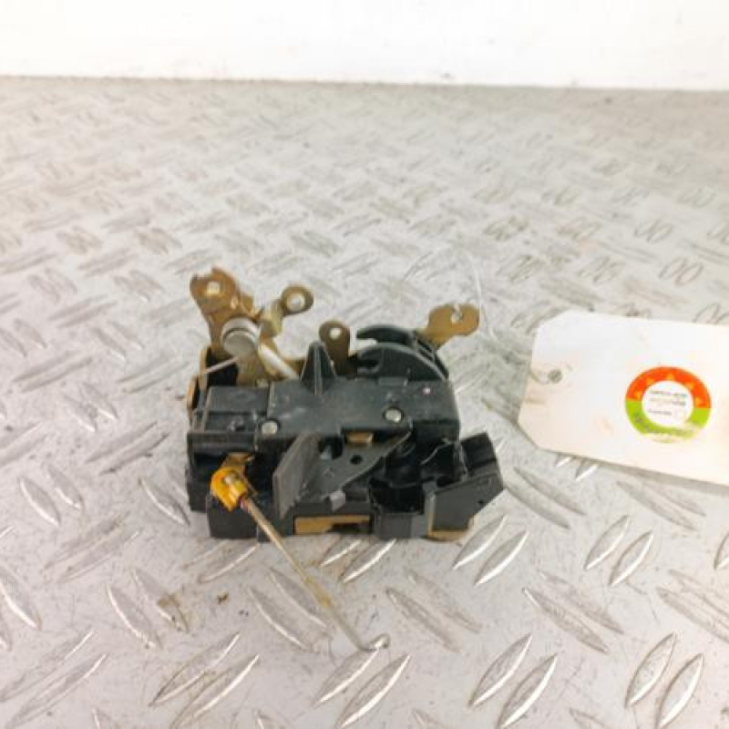 Serrure avant droit RENAULT TWINGO 1