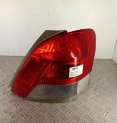 Feu arriere principal droit (feux) TOYOTA YARIS 2 Photo n°1