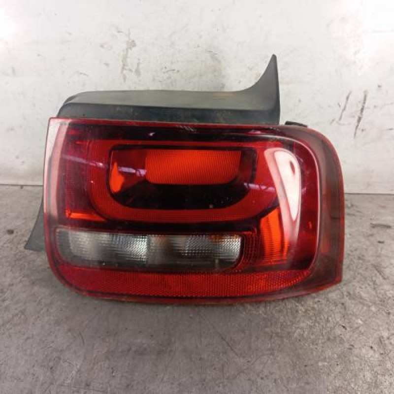 Feu arriere principal droit (feux) CITROEN C4 CACTUS Feu arriere principal droit (feux) CITROEN C4 CACTUS