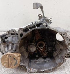 Boite de vitesses VOLKSWAGEN NEW BEETLE 1 Photo n°1
