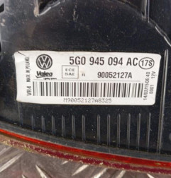 Feu arriere secondaire droit (feux) VOLKSWAGEN GOLF 7 Photo n°3