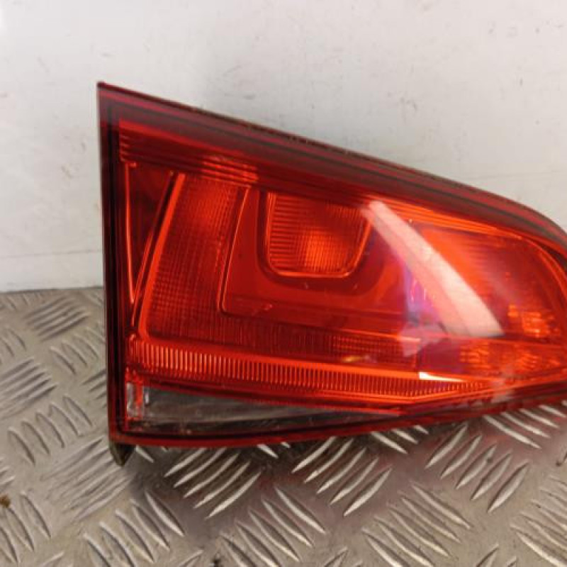 Feu arriere secondaire gauche (feux) VOLKSWAGEN GOLF 7