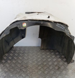 Pare boue avant droit PEUGEOT 208 2