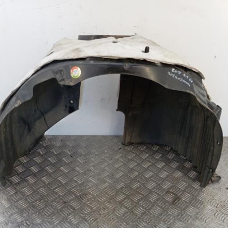 Pare boue avant droit PEUGEOT 208 2