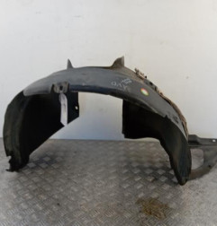 Pare boue avant droit PEUGEOT 2008 1
