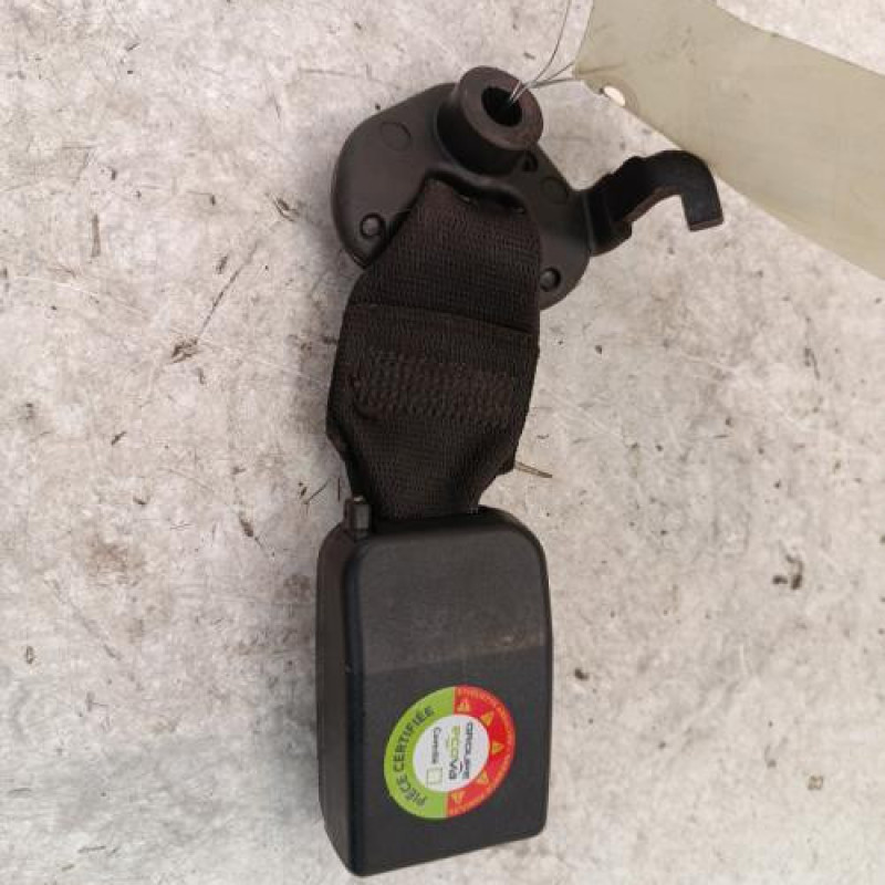 Attache ceinture arriere gauche RENAULT SCENIC 3
