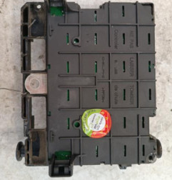 Boitier servitude moteur (BSM) PEUGEOT 206