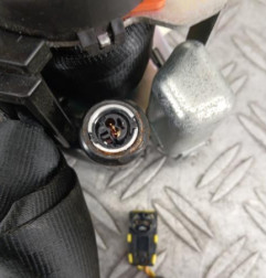 Ceinture avant droit PEUGEOT 2008 1 Photo n°4
