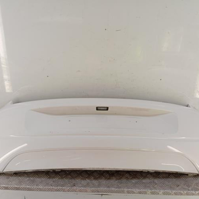 Pare choc arriere VOLKSWAGEN UP