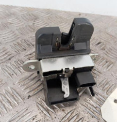 Serrure de hayon VOLKSWAGEN UP Photo n°3