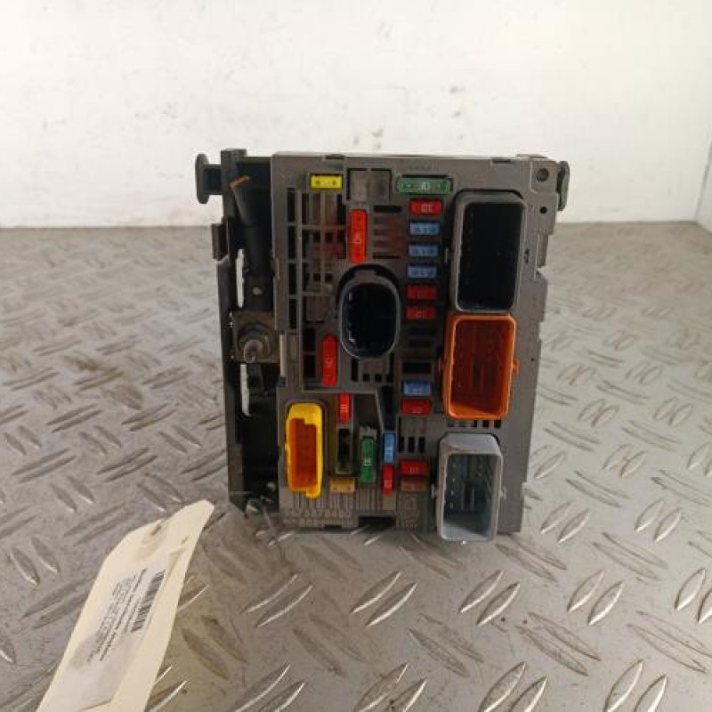 Boitier servitude moteur (BSM) PEUGEOT 308 1