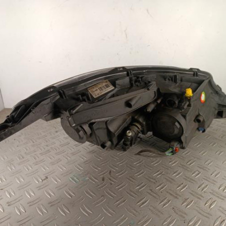 Optique avant principal gauche (feux)(phare) PEUGEOT 2008 1