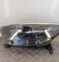 Optique avant principal gauche (feux)(phare) RENAULT CAPTUR 1 Photo n°1