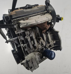 Moteur PEUGEOT 206 Photo n°1