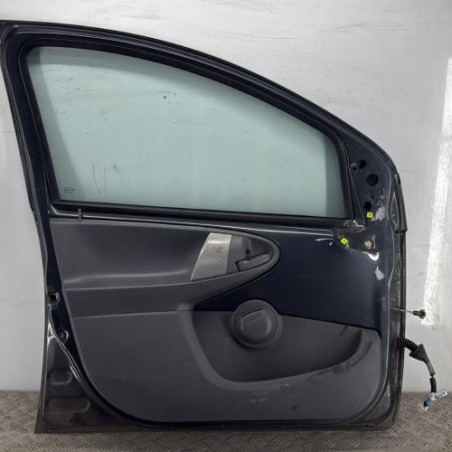 Porte avant gauche TOYOTA AYGO 1