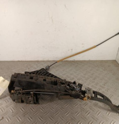 Serrure avant gauche FORD FOCUS 2