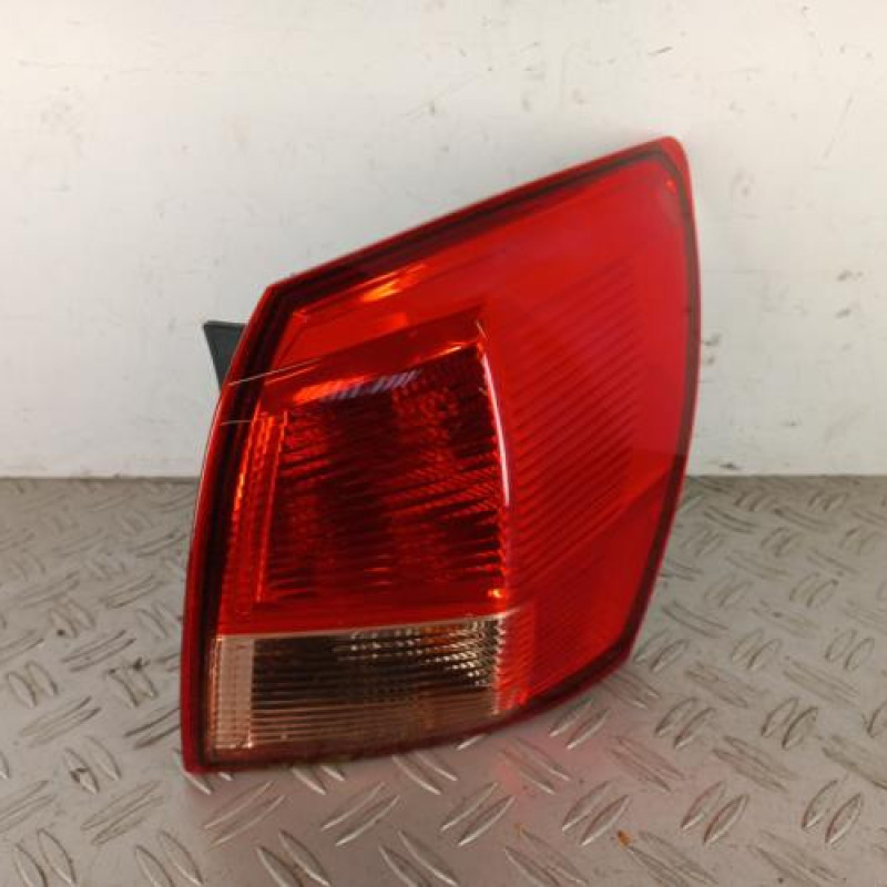 Feu arriere principal droit (feux) NISSAN QASHQAI 1 Feu arriere principal droit (feux) NISSAN QASHQAI 1