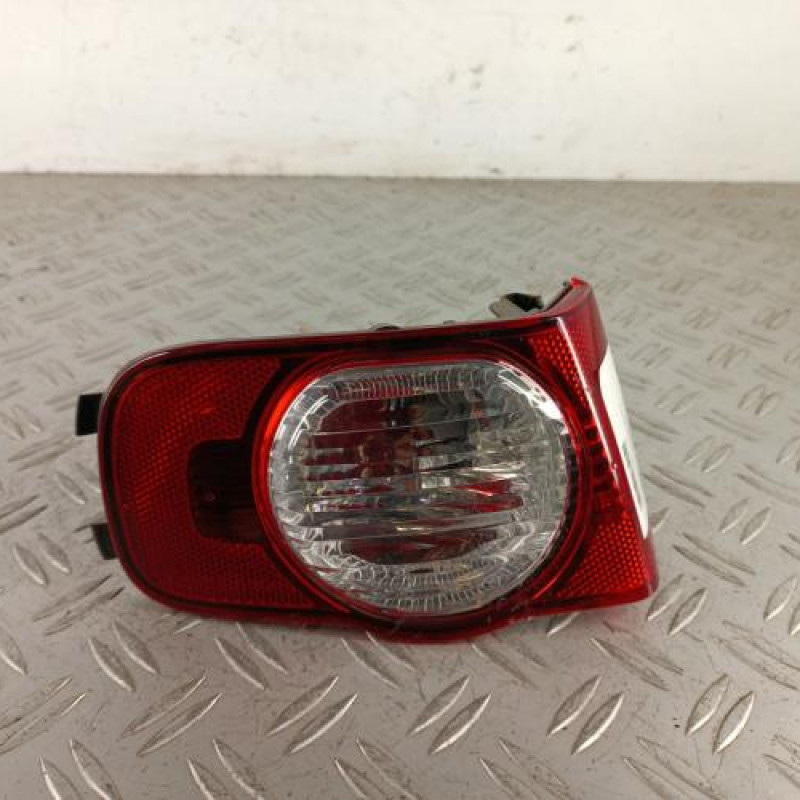 Feu de pare choc arriere gauche CITROEN C3 PICASSO Feu de pare choc arriere gauche CITROEN C3 PICASSO