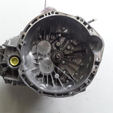 Boite de vitesses RENAULT TRAFIC 3 COURT Photo n°1