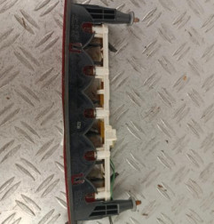 Feu arriere stop central SUZUKI SWIFT 3