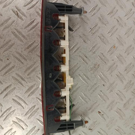 Feu arriere stop central SUZUKI SWIFT 3
