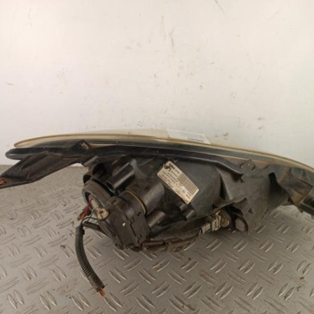Optique avant principal gauche (feux)(phare) TOYOTA AYGO 1