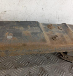 Renfort pare choc arriere (traverse) TOYOTA AURIS 1