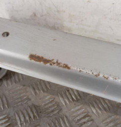 Renfort pare choc arriere (traverse) TOYOTA YARIS 2