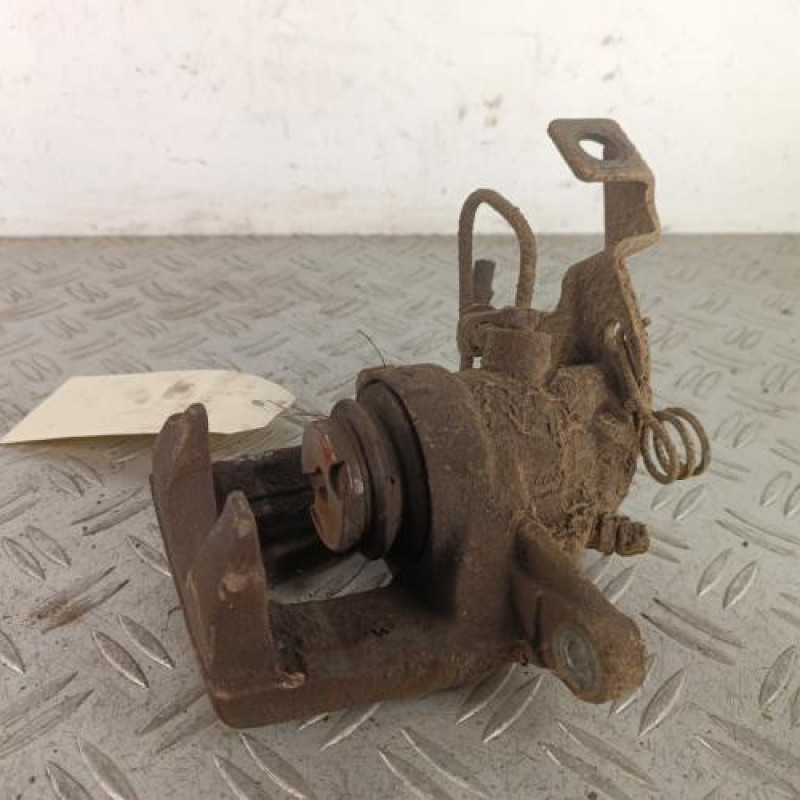 Etrier arriere droit (freinage) RENAULT MASTER 2