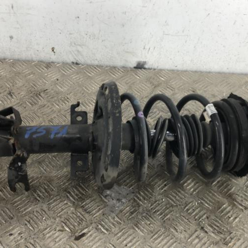Amortisseur avant droit RENAULT MEGANE 3 Amortisseur avant droit RENAULT MEGANE 3