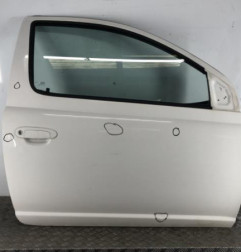 Porte avant droit TOYOTA YARIS 1 Photo n°1
