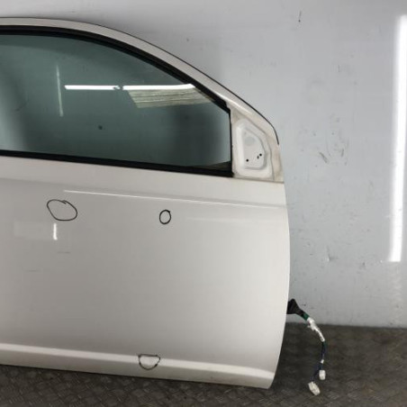 Porte avant droit TOYOTA YARIS 1