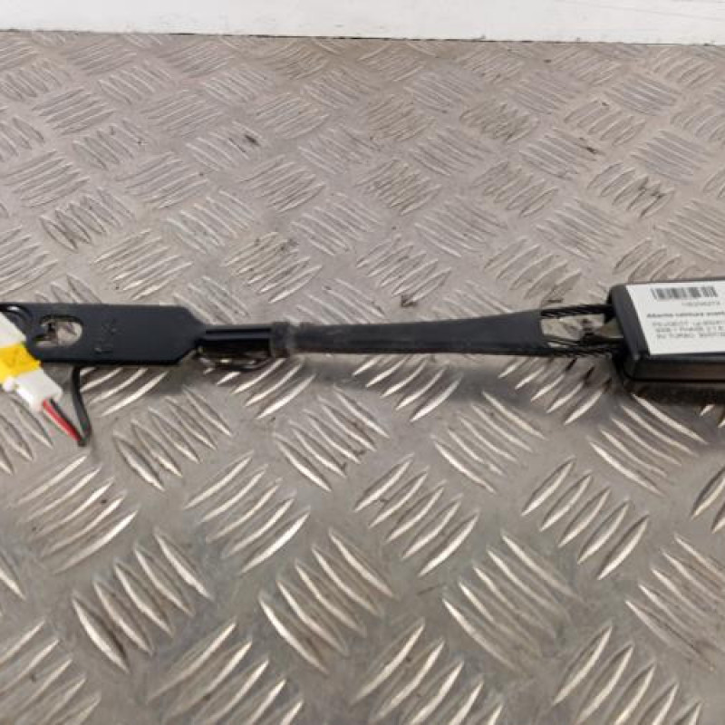 Attache ceinture avant gauche PEUGEOT 3008 1