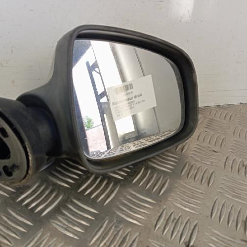 Retroviseur droit DACIA DUSTER 1 Retroviseur droit DACIA DUSTER 1
