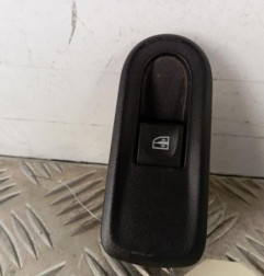 Interrupteur de leve vitre arriere droit DACIA DUSTER 1 Photo n°1