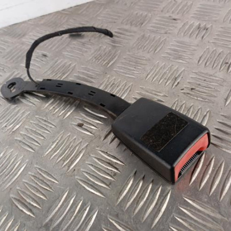 Attache ceinture avant droit VOLKSWAGEN GOLF 7