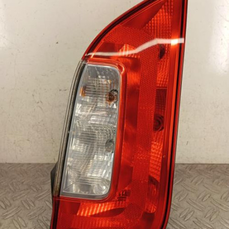 Feu arriere principal droit (feux) SKODA CITIGO Photo n°1