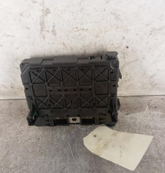 Boitier servitude moteur (BSM) PEUGEOT 206