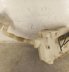 Vase de lave glace VOLKSWAGEN GOLF 5 Photo n°1