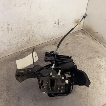 Serrure arriere droit FORD FOCUS 2