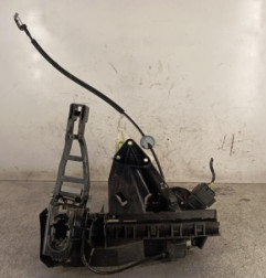 Serrure avant droit FORD FOCUS 2