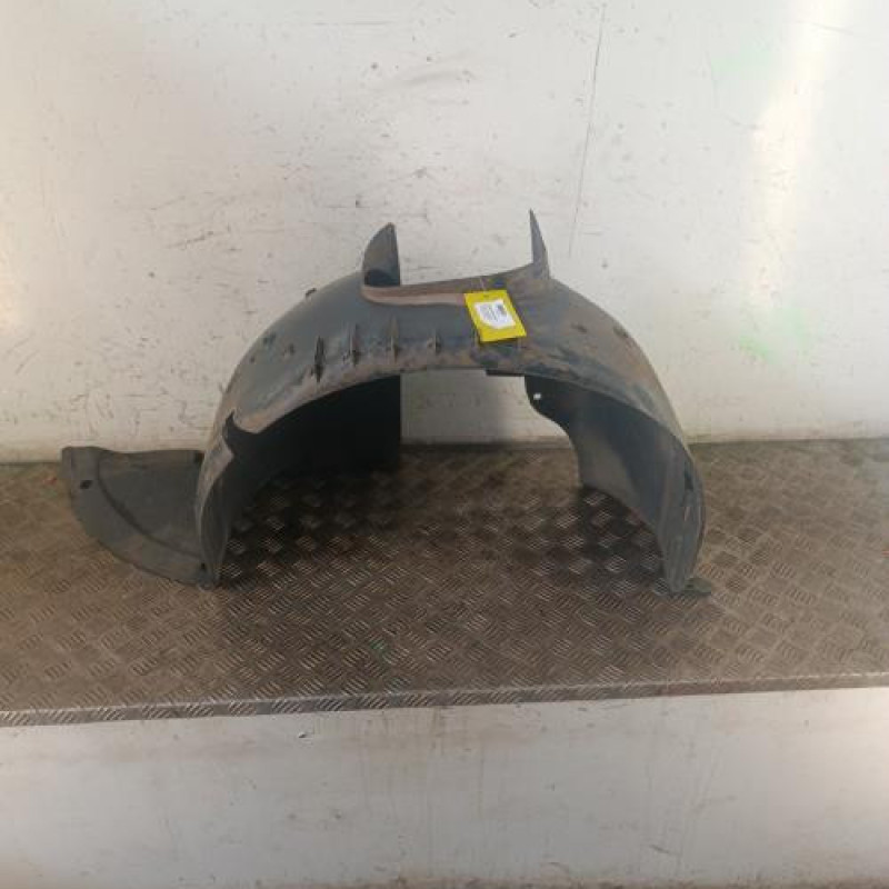 Pare boue avant gauche PEUGEOT 307 Pare boue avant gauche PEUGEOT 307