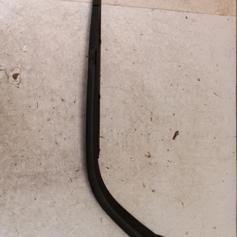 Bras essuie glace arriere RENAULT TWINGO 1 Bras essuie glace arriere RENAULT TWINGO 1