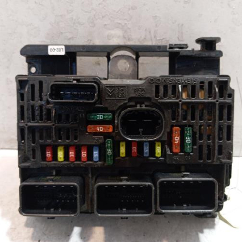 Boitier servitude moteur (BSM) PEUGEOT 407 Boitier servitude moteur (BSM) PEUGEOT 407