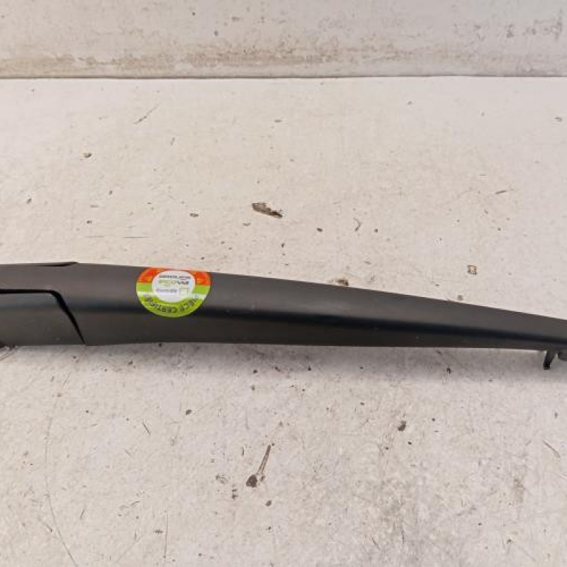 Bras essuie glace arriere RENAULT TWINGO 3 Bras essuie glace arriere RENAULT TWINGO 3