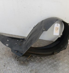 Pare boue avant droit TOYOTA AVENSIS 3 Photo n°1