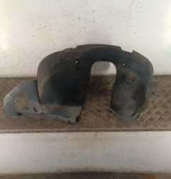 Pare boue avant gauche PEUGEOT 208 1