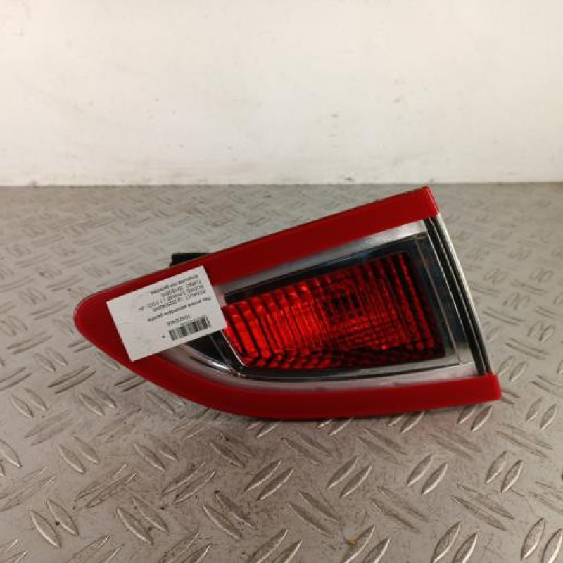 Feu arriere secondaire gauche (feux) RENAULT SCENIC 3 Feu arriere secondaire gauche (feux) RENAULT SCENIC 3