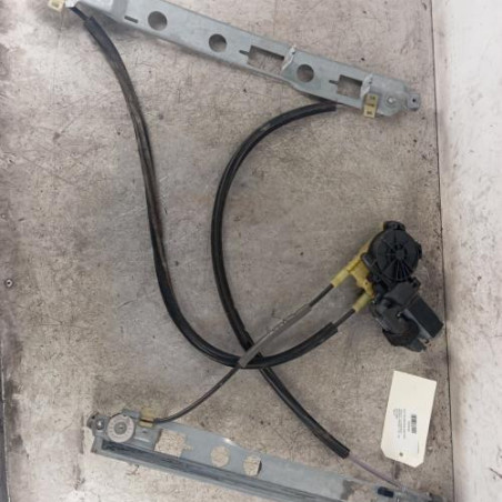 Leve vitre electrique avant droit RENAULT MEGANE 2 Photo n°1